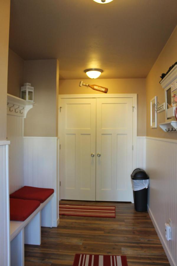 Cedar Court 2*